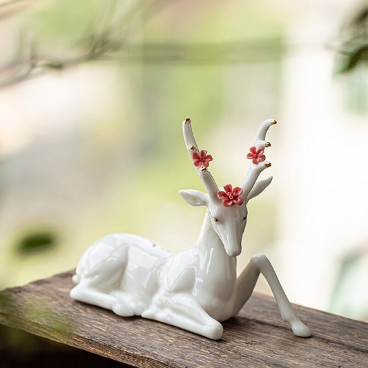 White Porcelain Fortune Deer Zisha Tea Pet