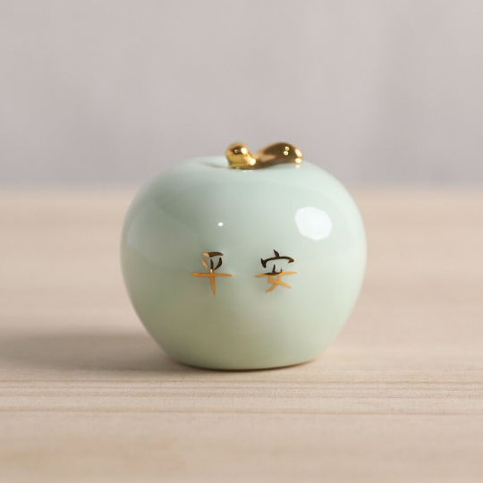 The Apple of Peace Ceramic Tea Pet