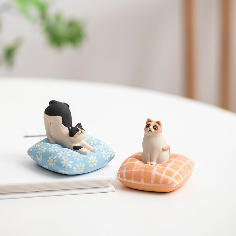 Creative Cute Kitty Ceramic Tea Pet