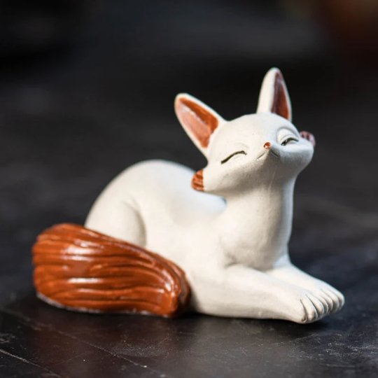 White Nine-tailed Fox Ceramic Tea Pet