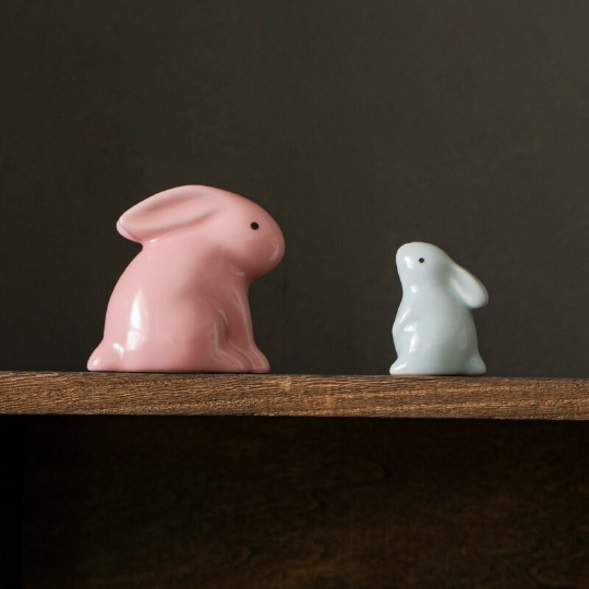 The Cute Bunny Ceramic Tea Pet