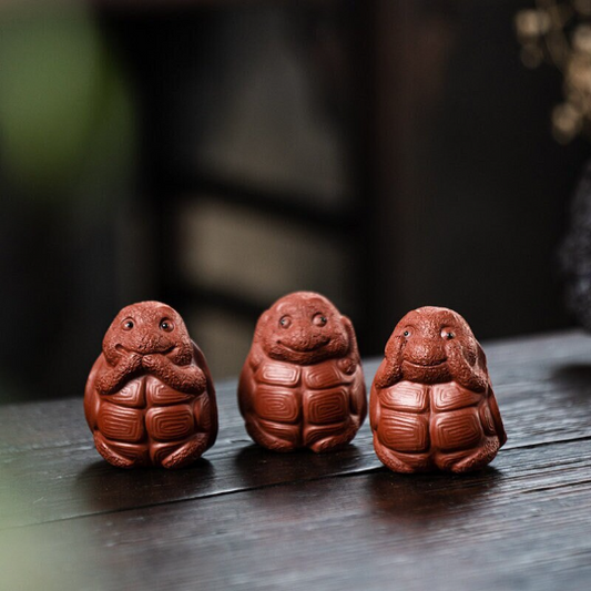 Adorable Little Turtle Yixing Clay Tea Pet