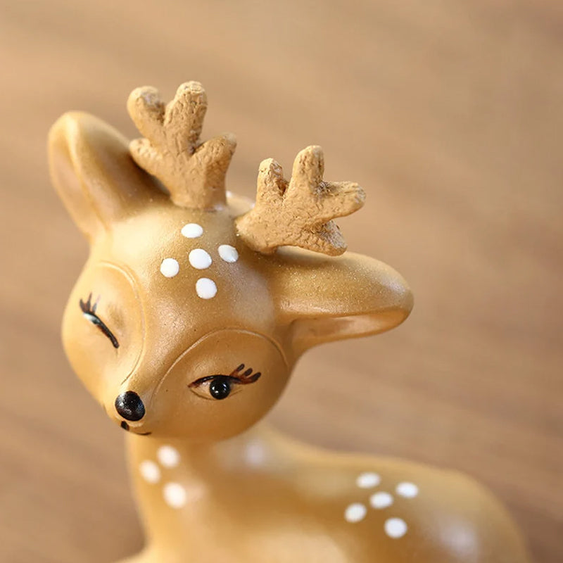 Plum Blossom Deer Ceramic Tea Pet