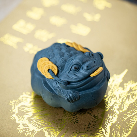 Blue Auspicious Golden Toad Yixing Clay Tea Pet