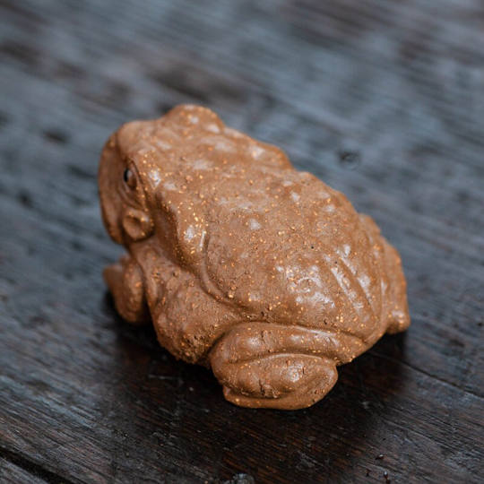 The Cute Toad  Purple Clay Tea Pet