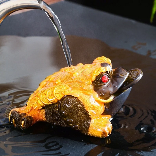 Color-changing Golden Toad Tea Pet