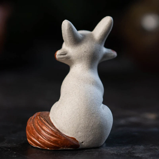 White Nine-tailed Fox Ceramic Tea Pet