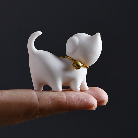 Adorable Wealth-Bringing Cute Cat Ceramic Tea Pet