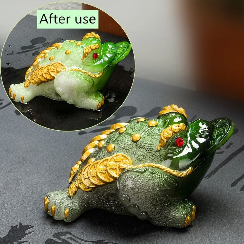 Color-changing Golden Toad Tea Pet