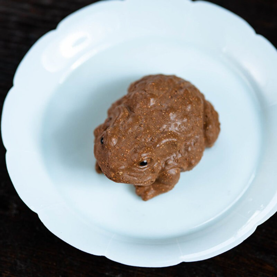 The Cute Toad  Purple Clay Tea Pet