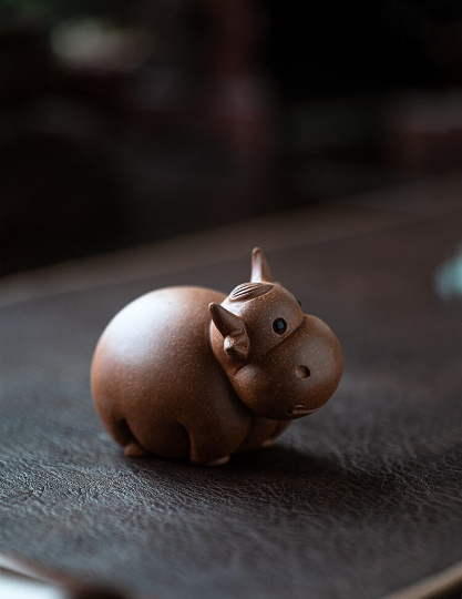 Creative Little Bull Yixing Clay Tea Pet