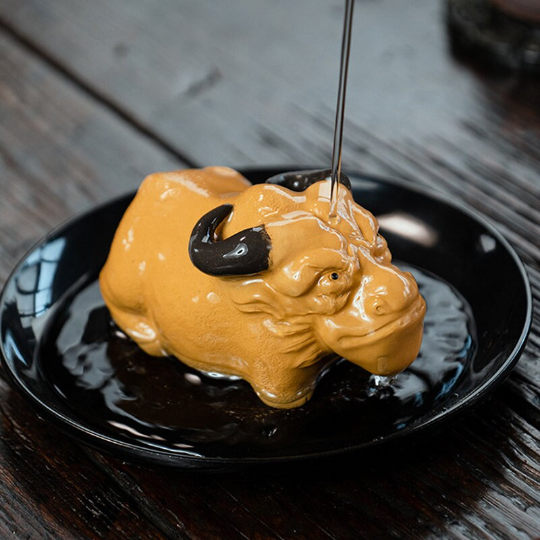 Little Yellow Bull Ceramic Tea Pet