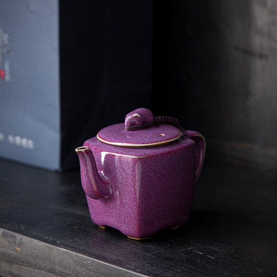 Elegant Purple Kiln-Changed Handmade Teapot 180ml