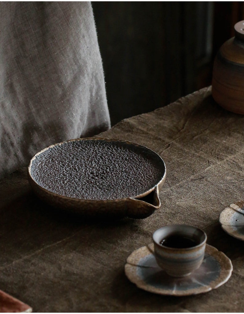 Handmade Ceramic Tea Pot Holder (Hu Cheng）