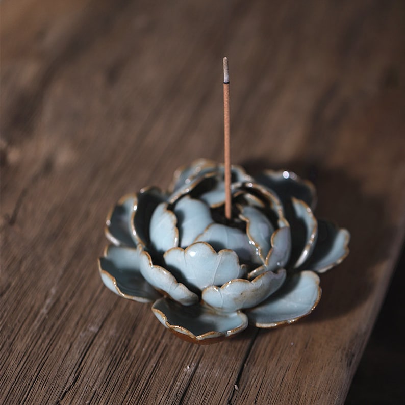 Hand Pinched Peony Flower Incense Holder,