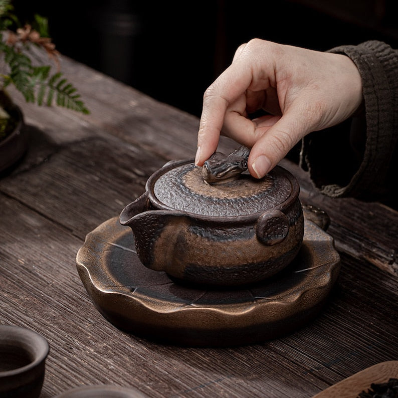 Hand-grab Kungfu Teapot with Log Style lid 270ml/9oz