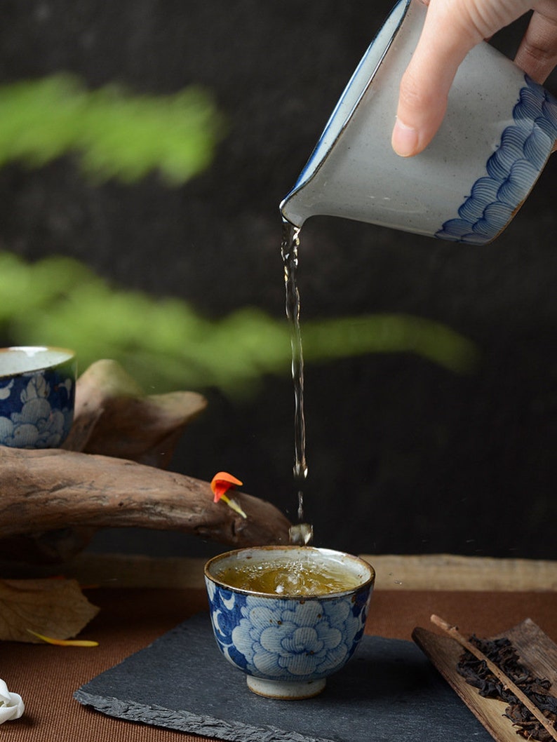 Stoneware Blue and White Kung Fu Teacup 90ml/3oz