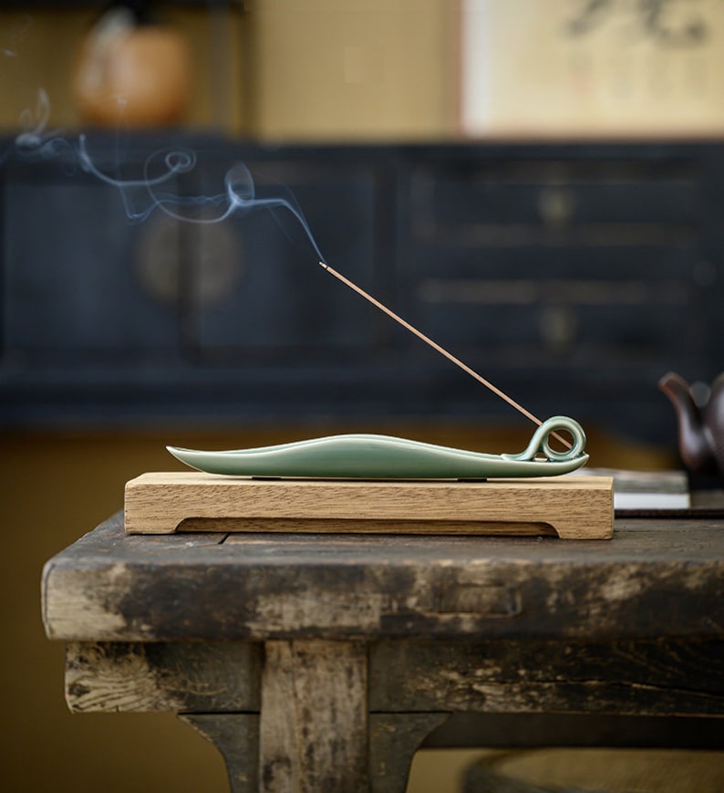 Handmade Leaf Shape Incense Burner