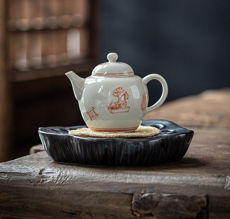 Lotus Pod Kung Fu Teapot Holder (Hu Cheng)