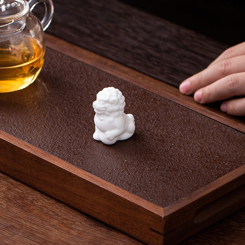 White Porcelain Pixiu Lion Tea Pet