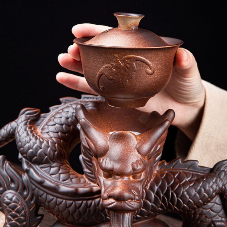 Dragon and Phoenix Creative Automatic Kung Fu Tea Set